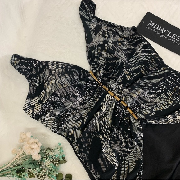 NWT MIRACLESUIT Monteverde Charmer One Piece Swimsuit - Picture 10 of 16